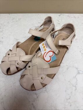 BareTraps Women's Strappy Sandal in Light Beige